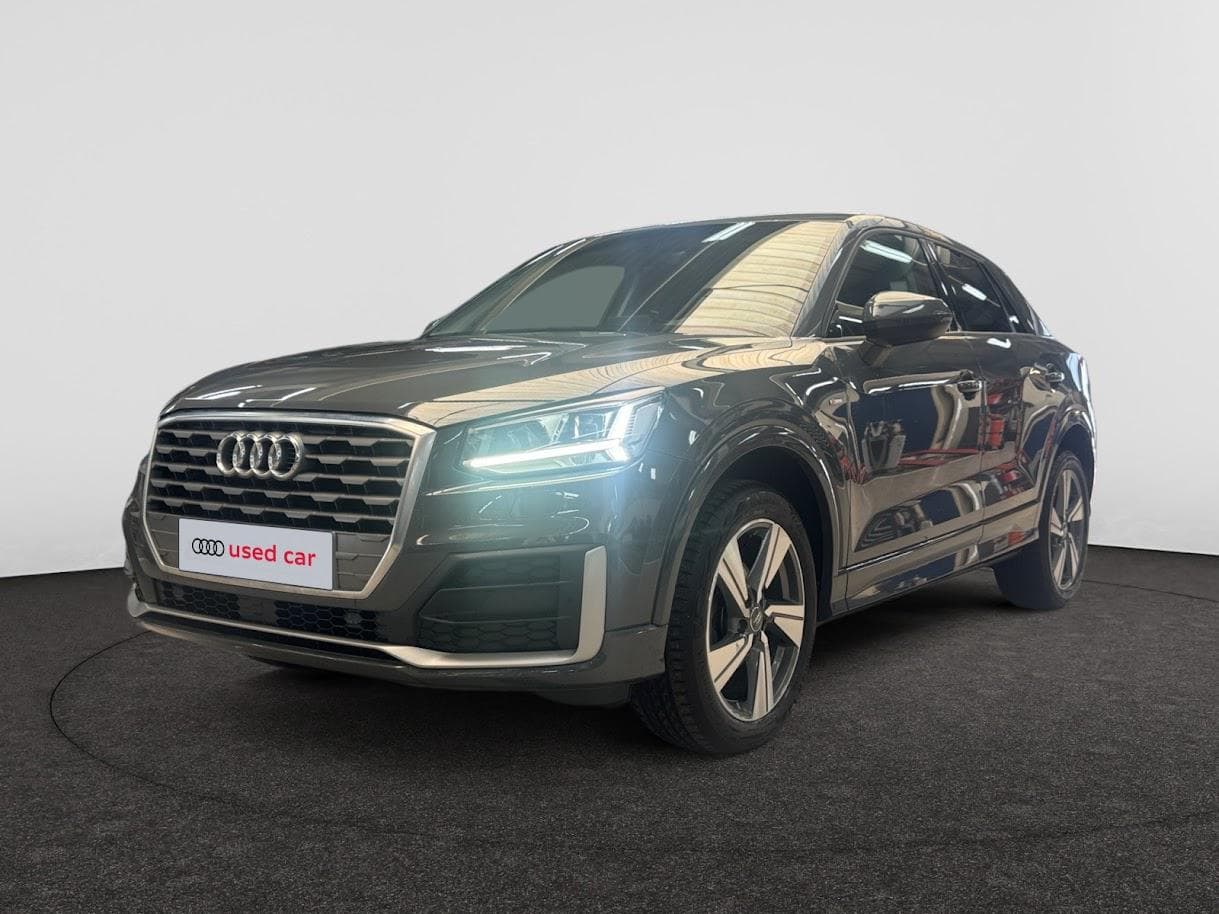 AUDI Q2