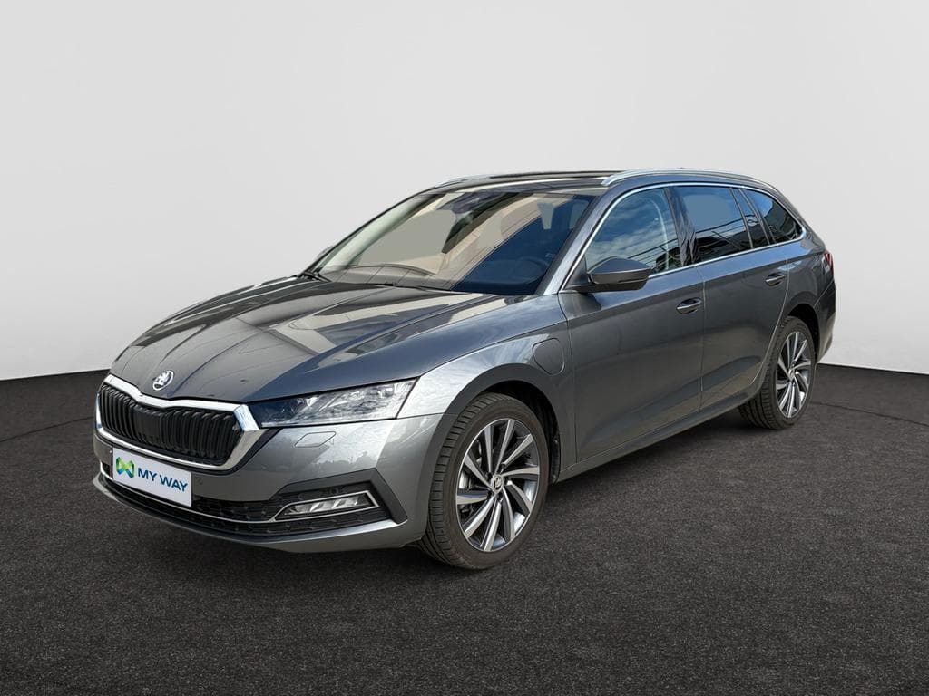 SKODA Octavia Combi PHEV