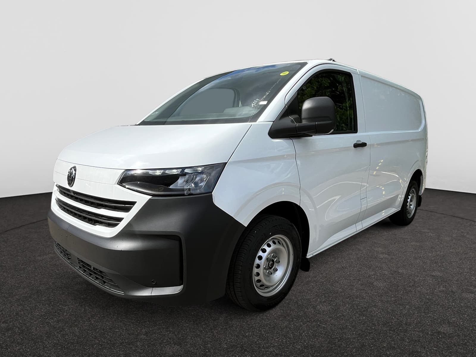 VOLKSWAGEN Transporter T7 28 Fou Swb