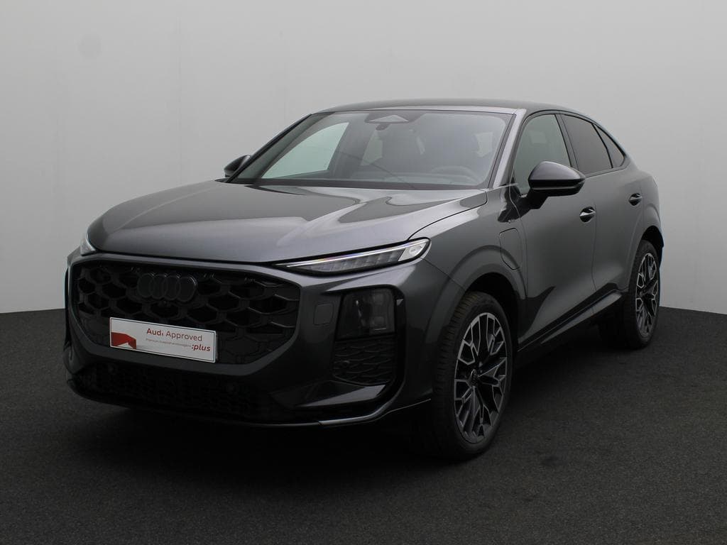 AUDI Q3 SUV e-hybrid