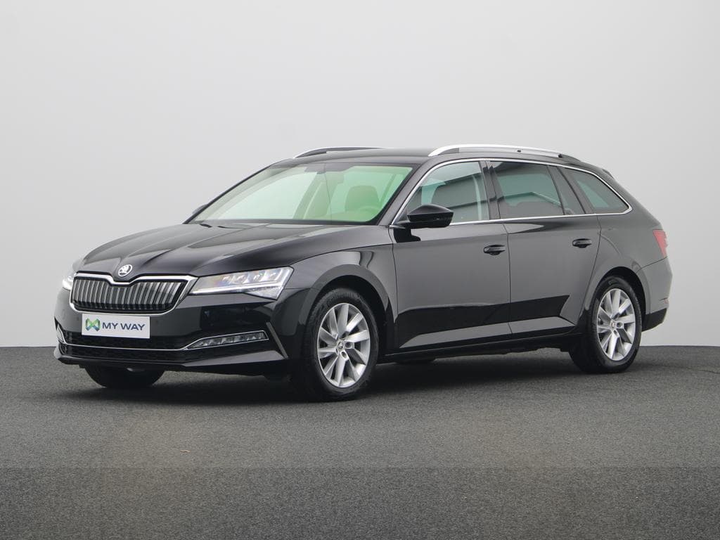 SKODA Superb Combi PHEV