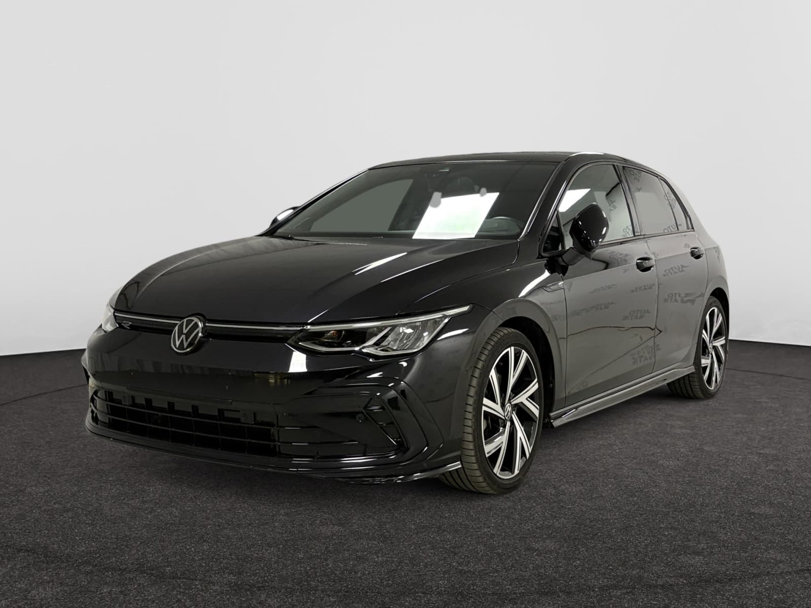 VOLKSWAGEN Golf VIII