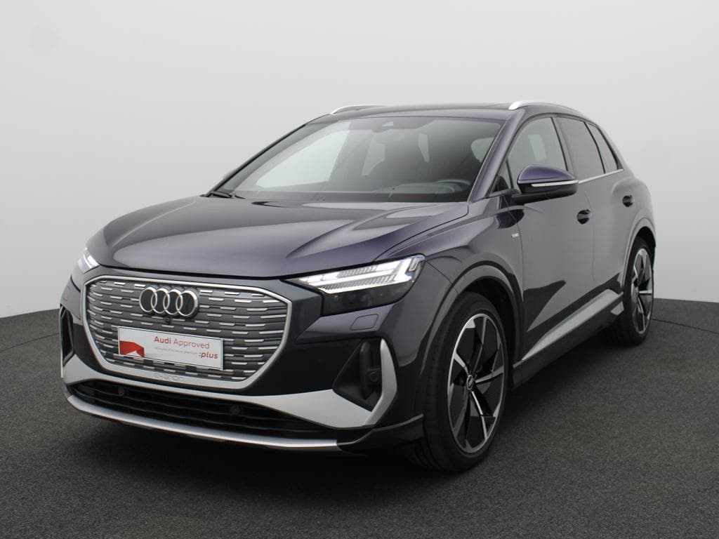 AUDI Q4 e-tron