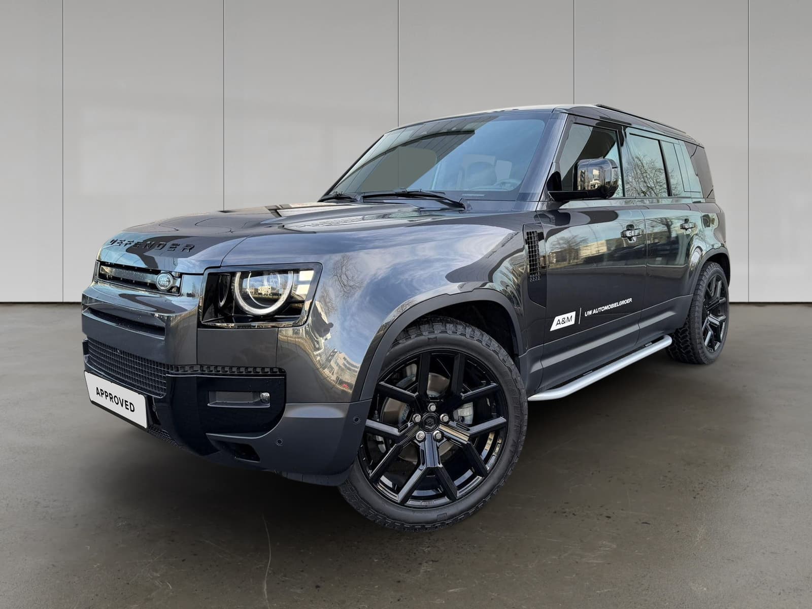 Land Rover Defender 110