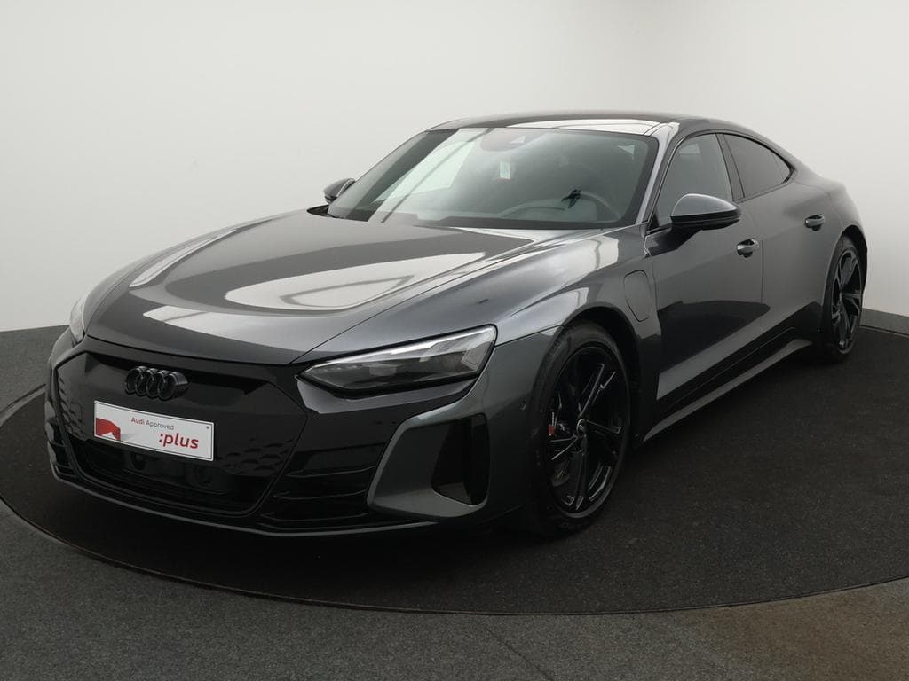 AUDI E-tron GT