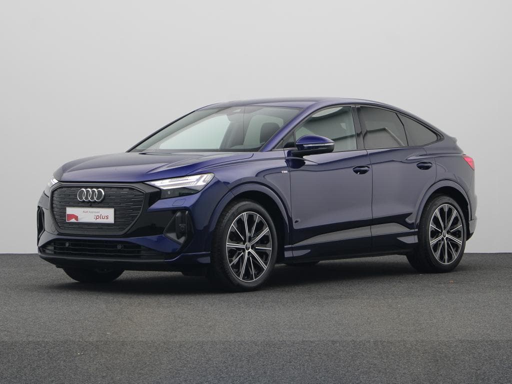 AUDI Q4 Sportback e-tron