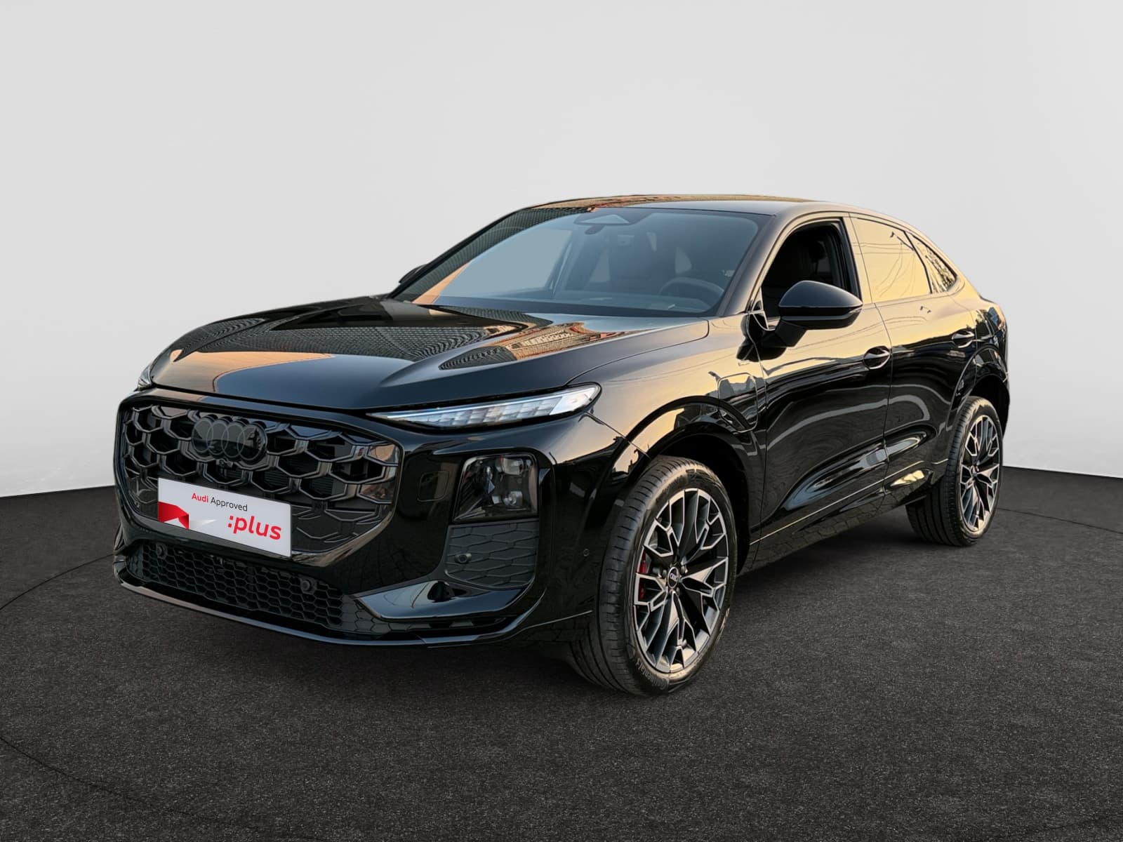 AUDI Q3 SUV e-hybrid (PHEV)