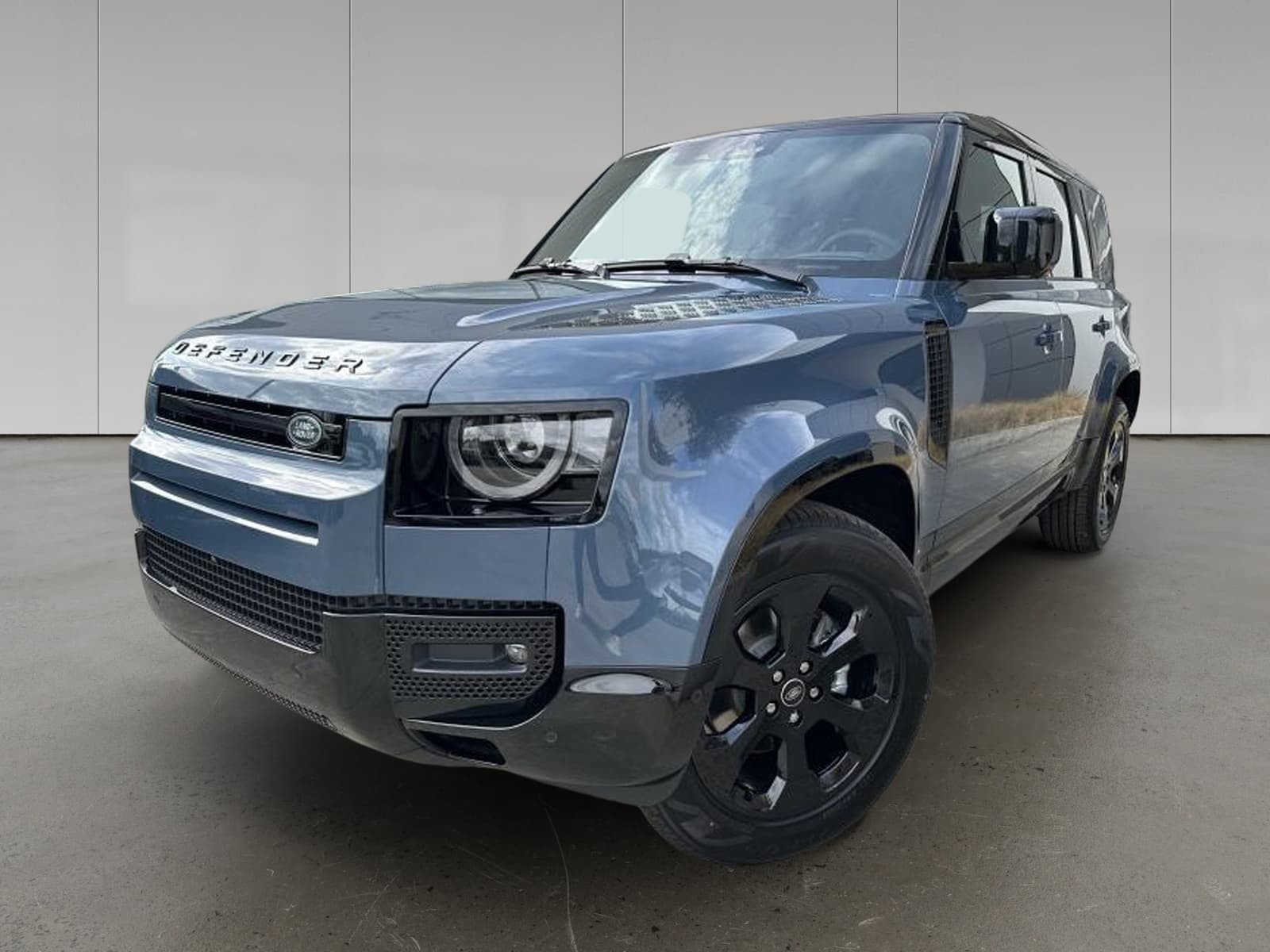 Land Rover Defender 110