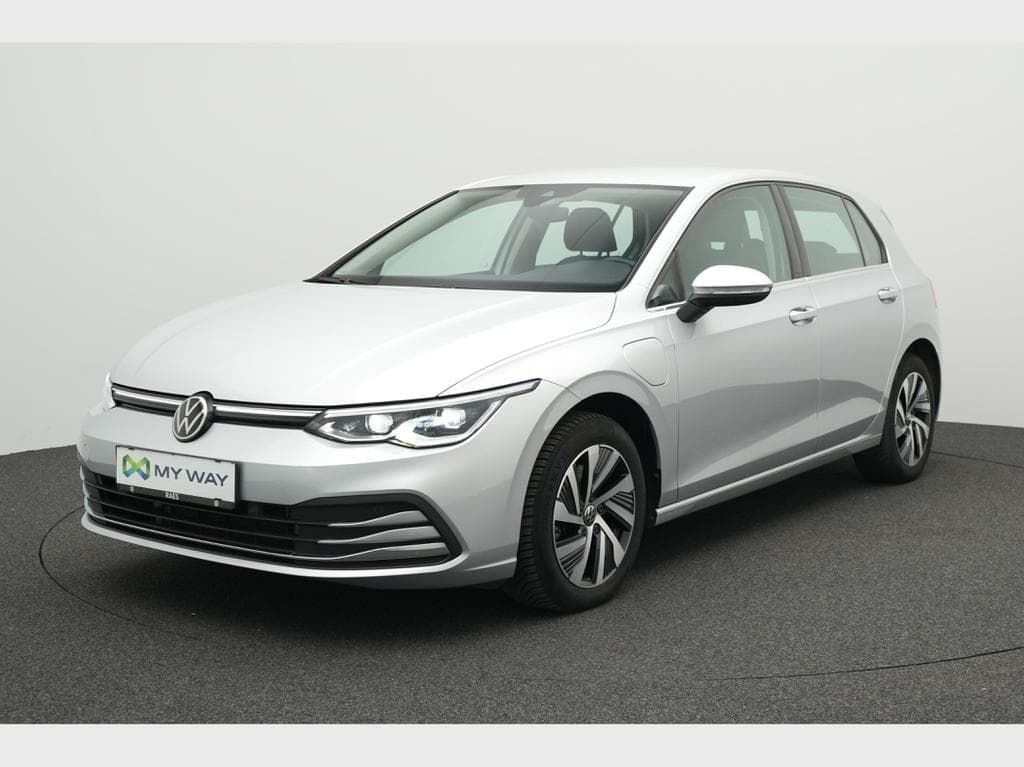 VOLKSWAGEN Golf VIII eHybrid