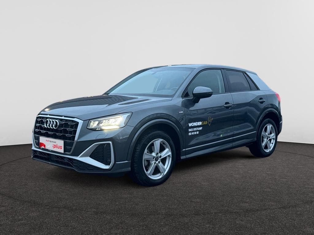 AUDI Q2
