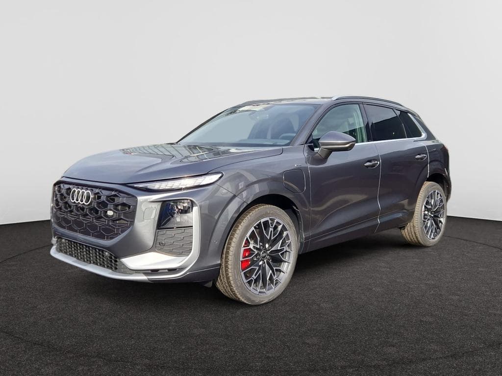 AUDI Q3 SUV e-hybrid