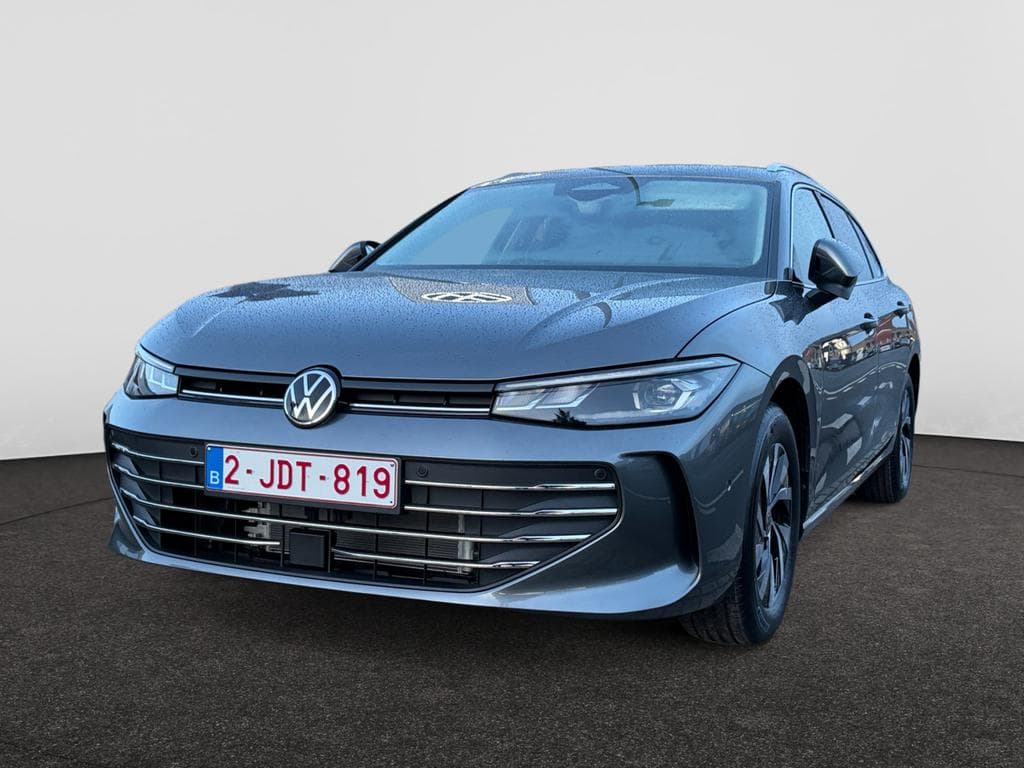 VOLKSWAGEN Passat SW