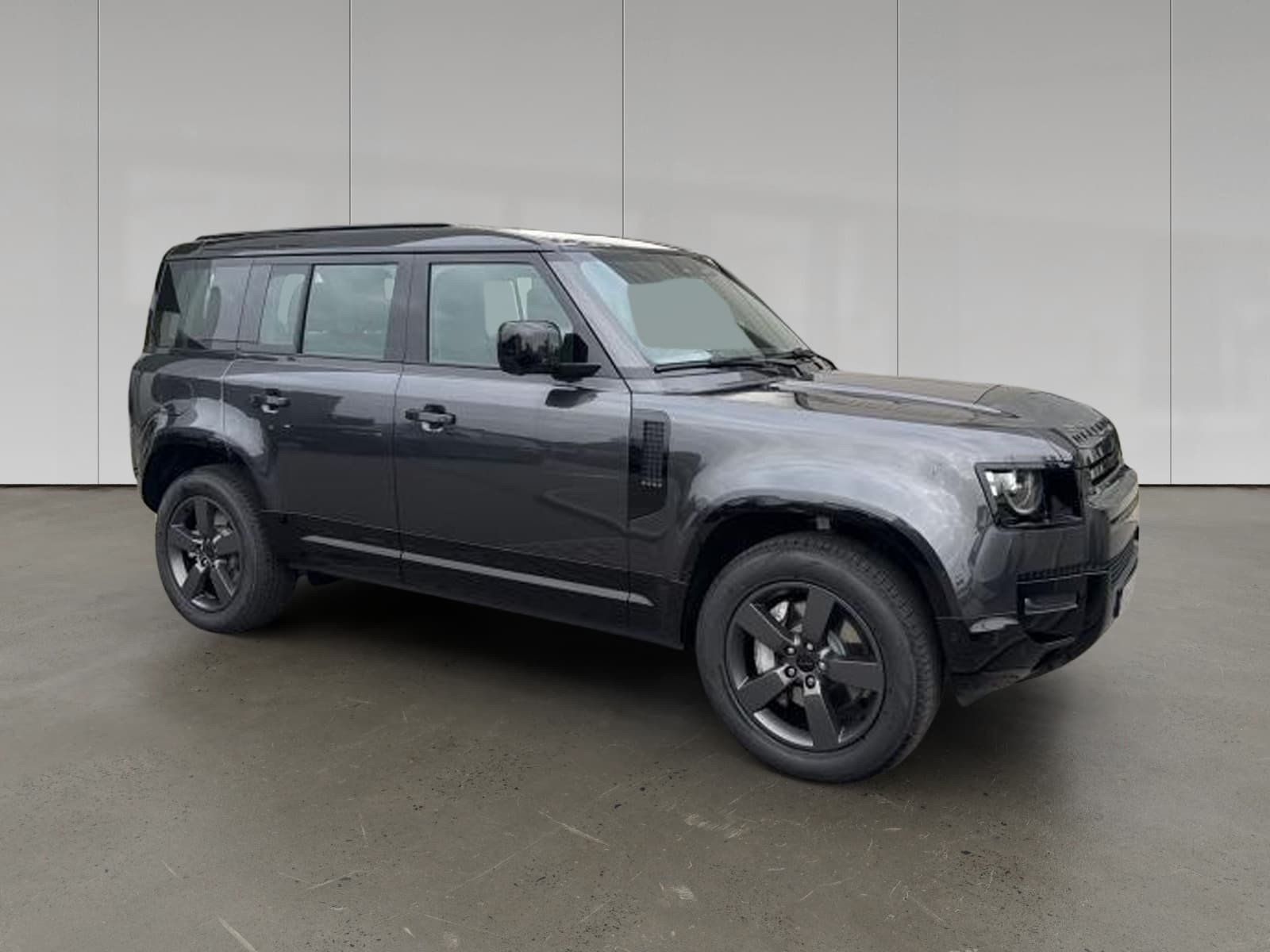 Land Rover Defender 110