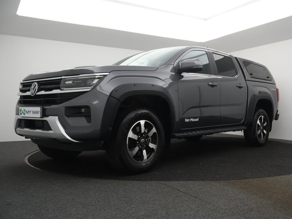 VOLKSWAGEN Amarok Double Cab