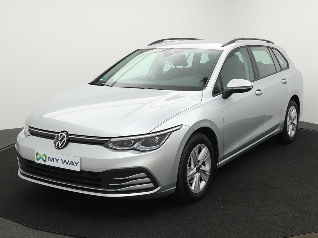 VOLKSWAGEN Golf VIII SW