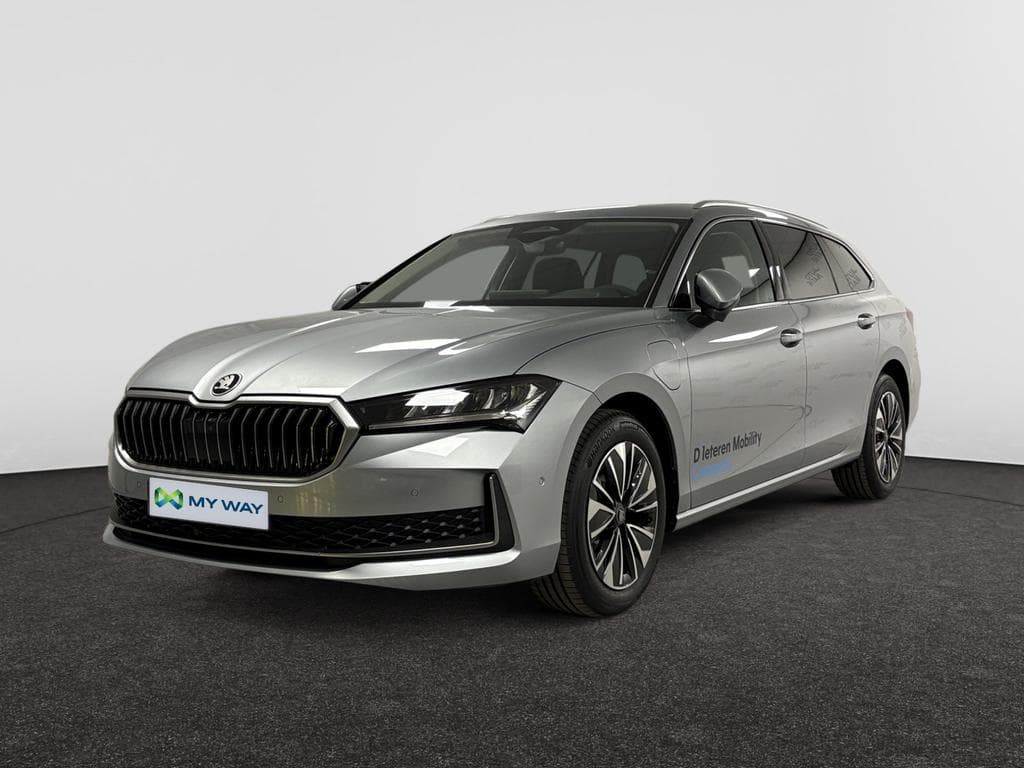 SKODA Superb Combi PHEV
