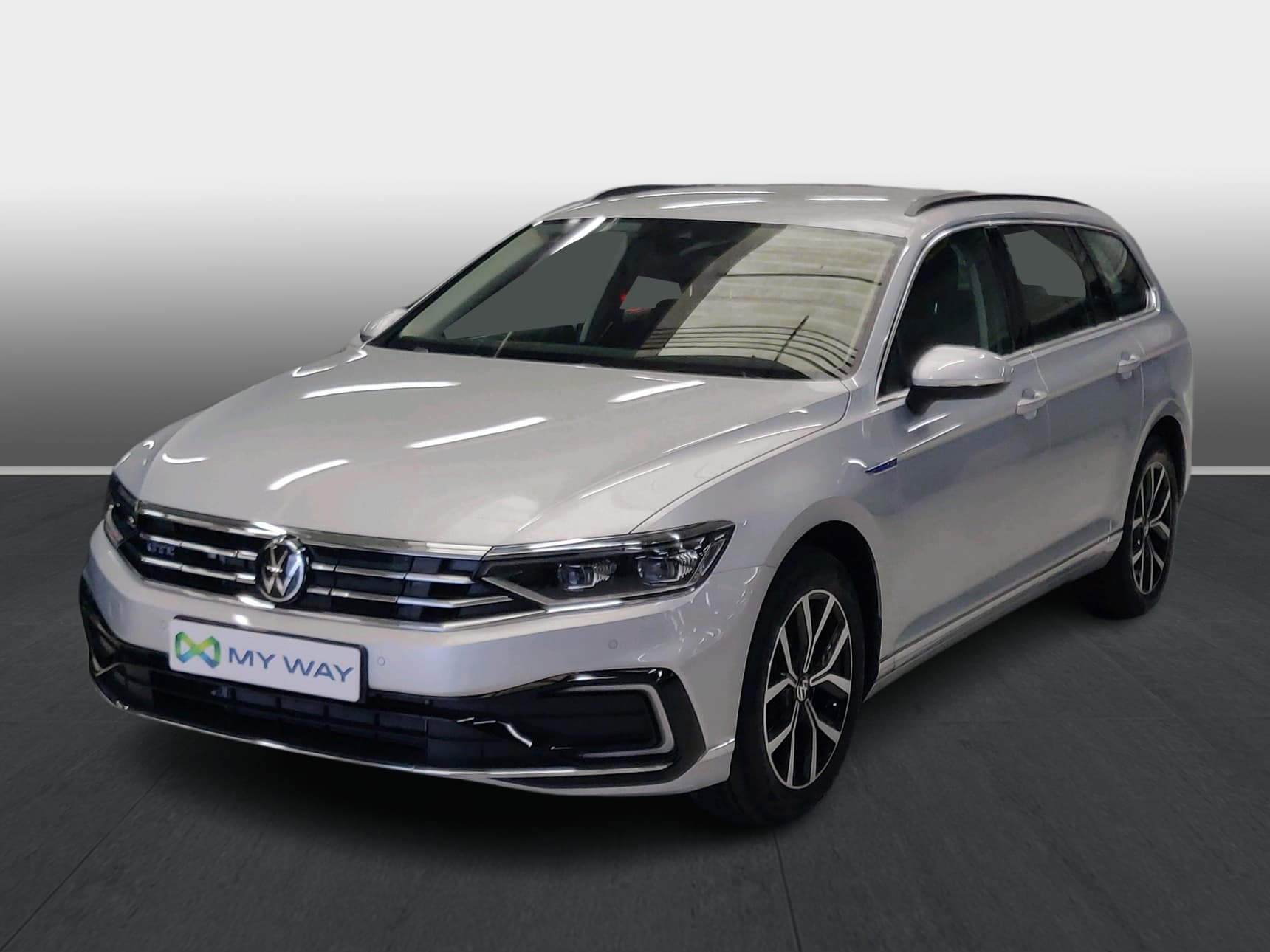 VOLKSWAGEN Passat Variant GTE