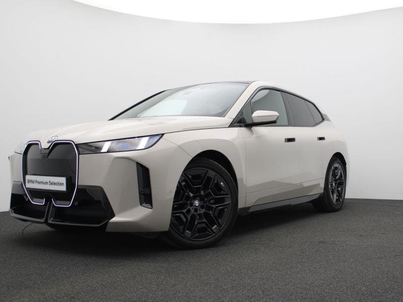 BMWi iX xDrive60