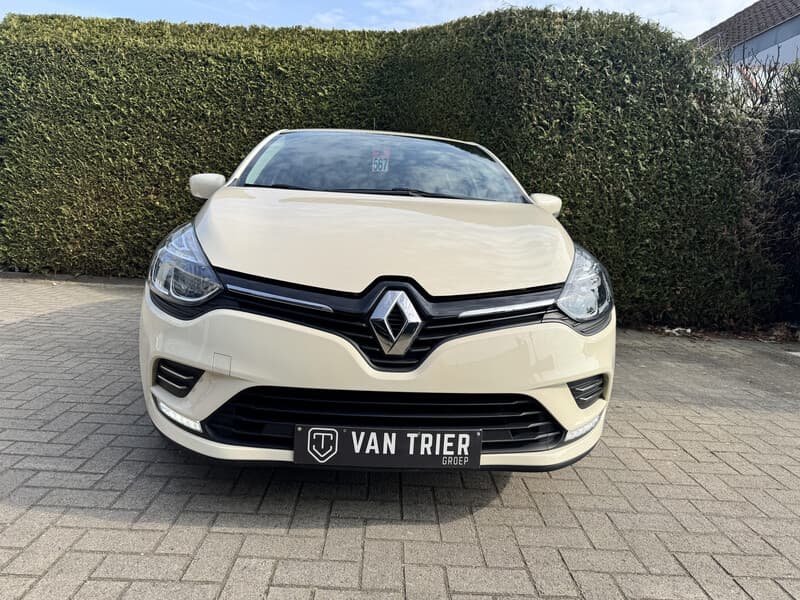 Renault - Clio
