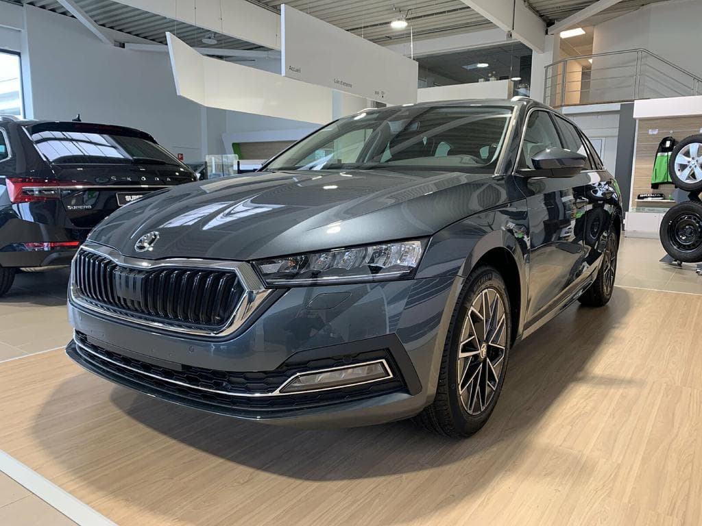 SKODA Octavia Combi