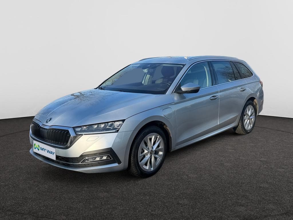 SKODA Octavia Combi PHEV