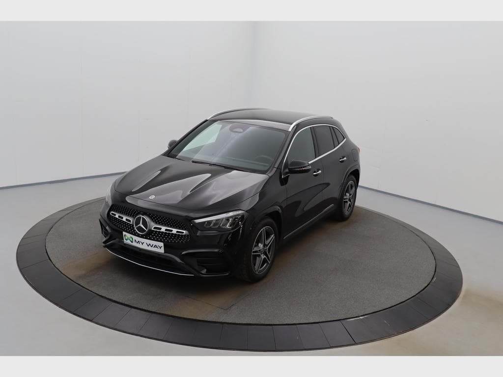 Mercedes-Benz GLA 200