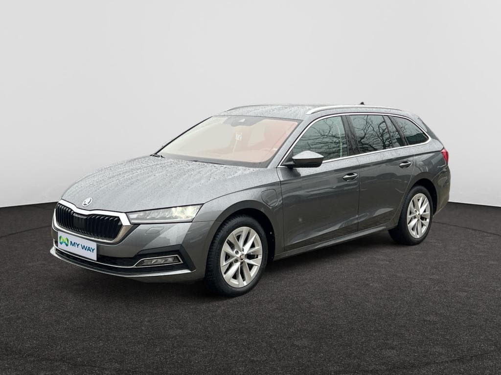 SKODA Octavia Combi PHEV