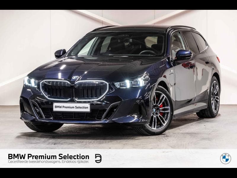 BMW 550e xDrive Touring