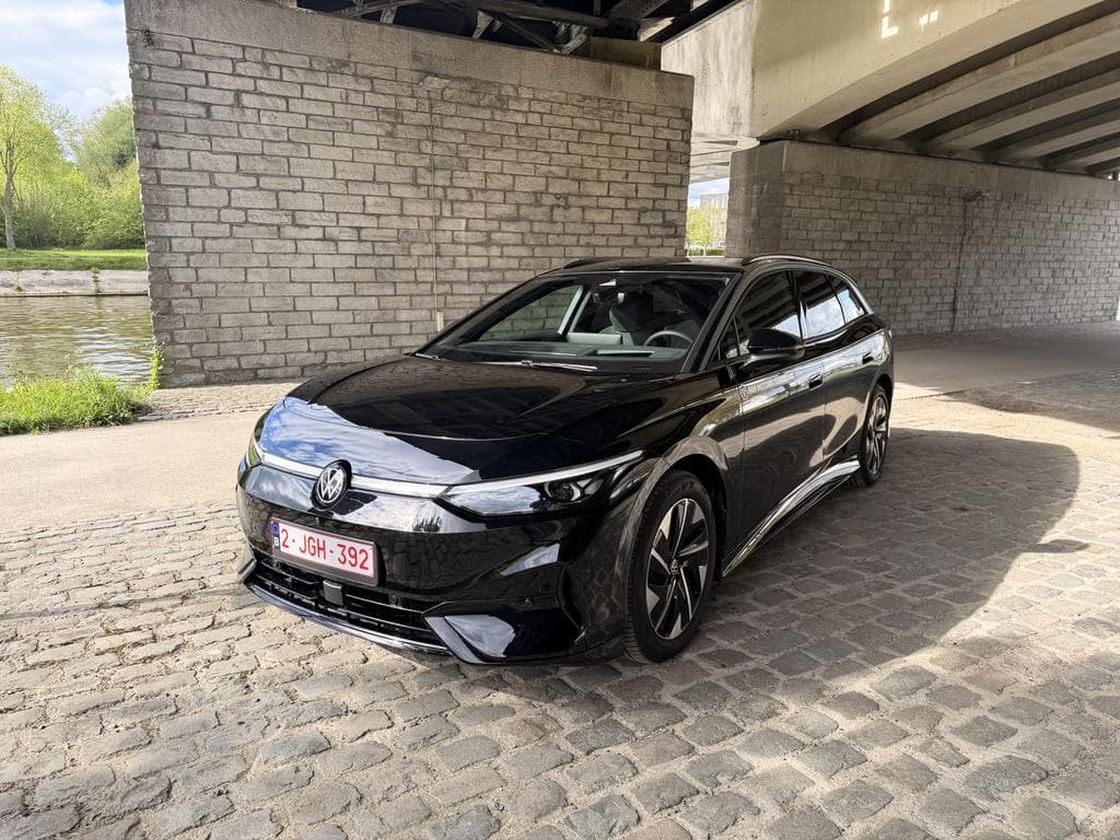 VOLKSWAGEN ID.7 Tourer