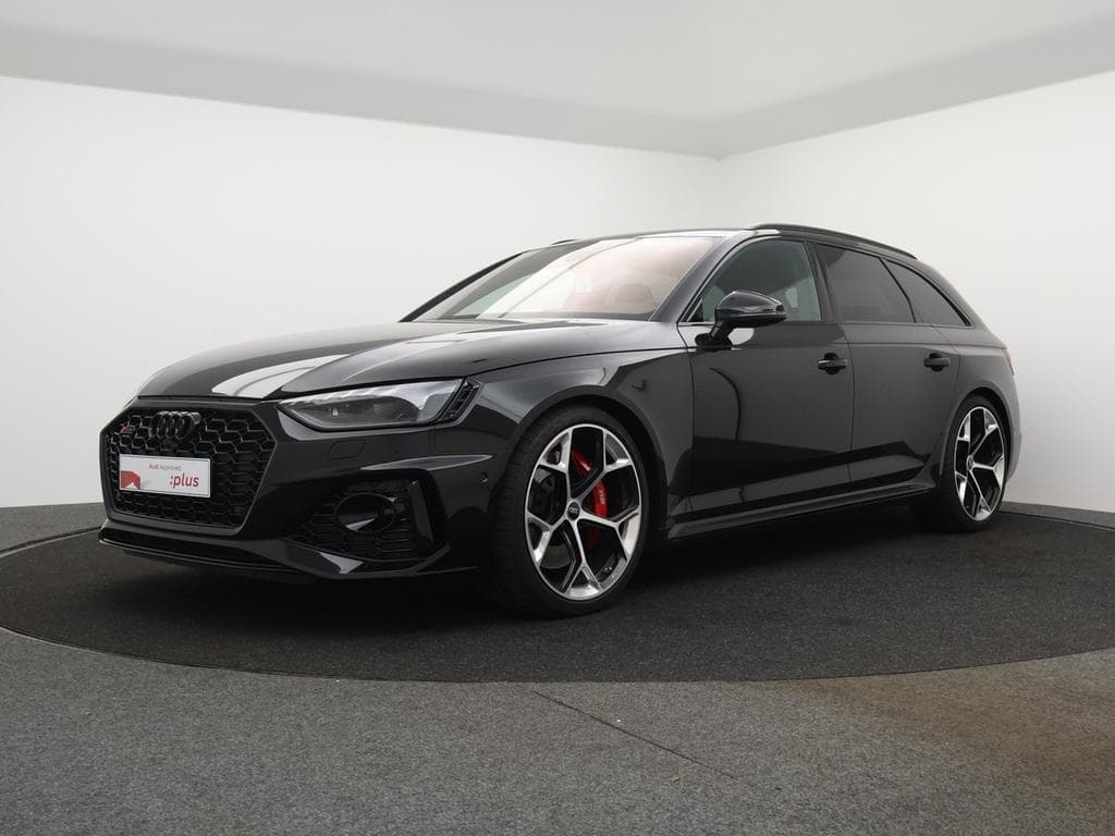 AUDI RS4 Avant
