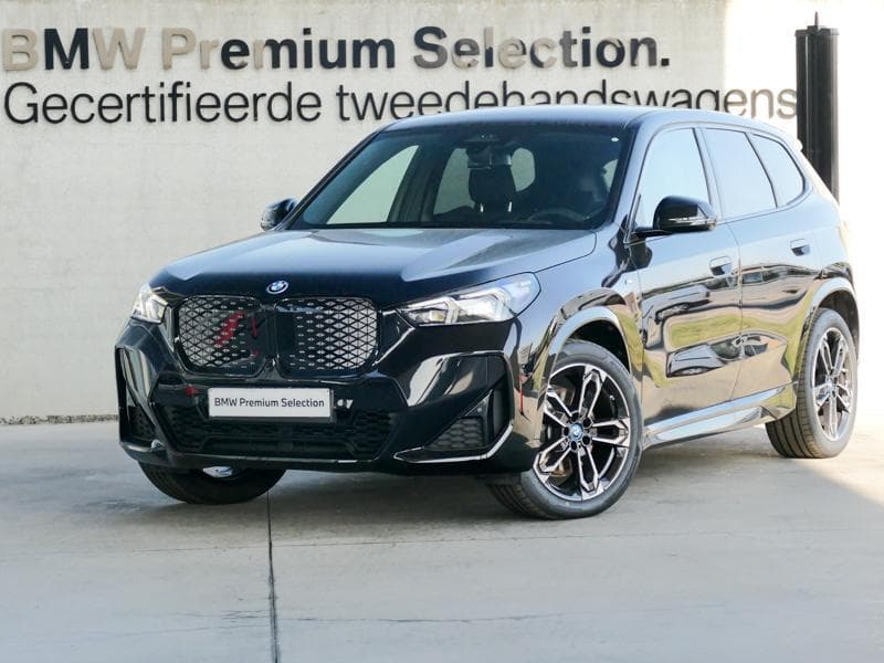BMW iX1 xDrive30