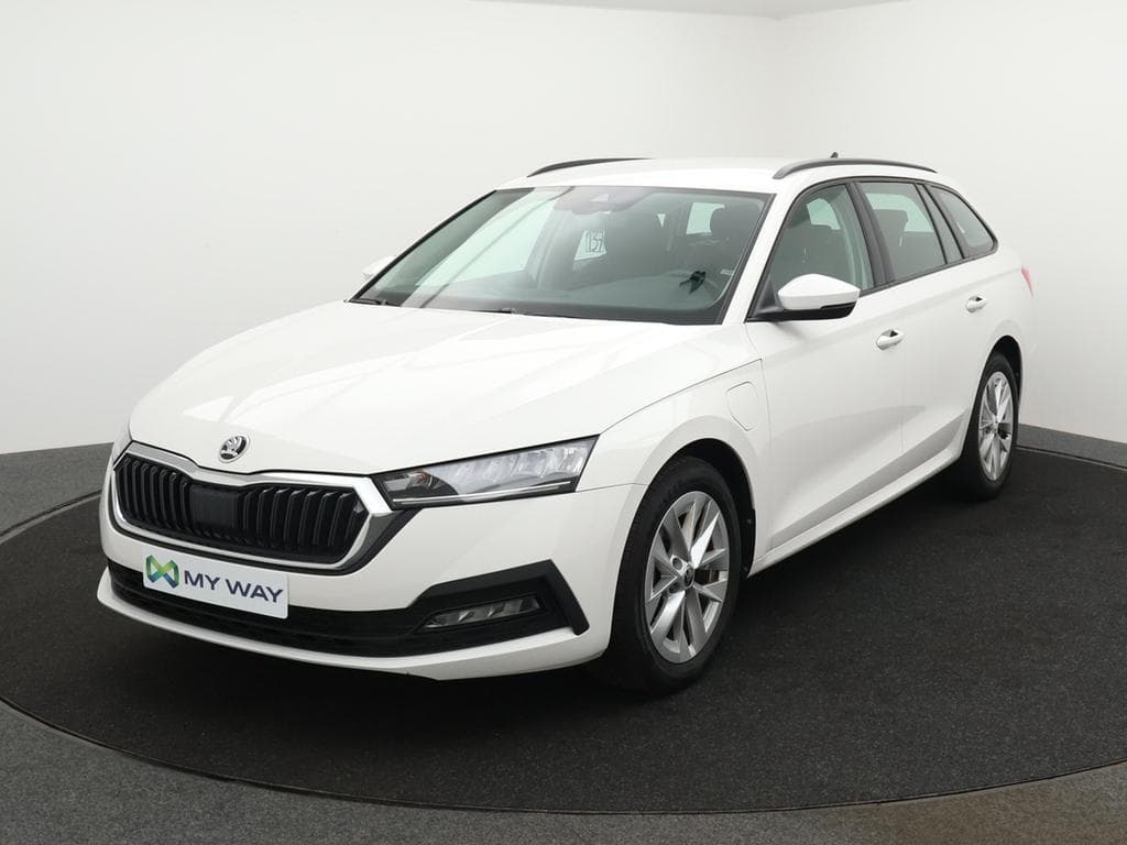 SKODA Octavia Combi PHEV