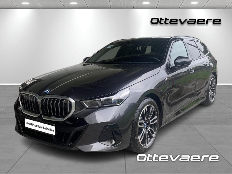 BMW 530e xDrive Touring