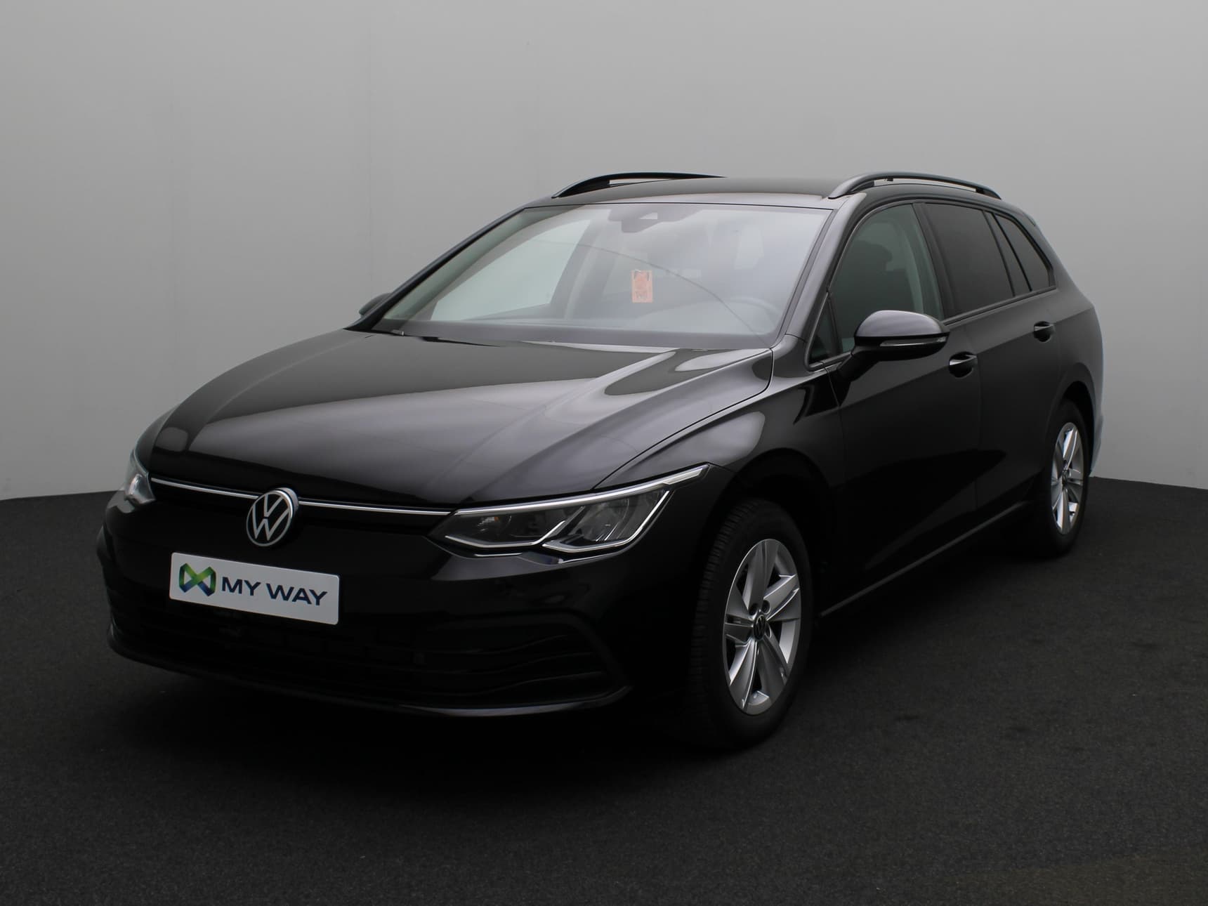 VOLKSWAGEN Golf VIII SW