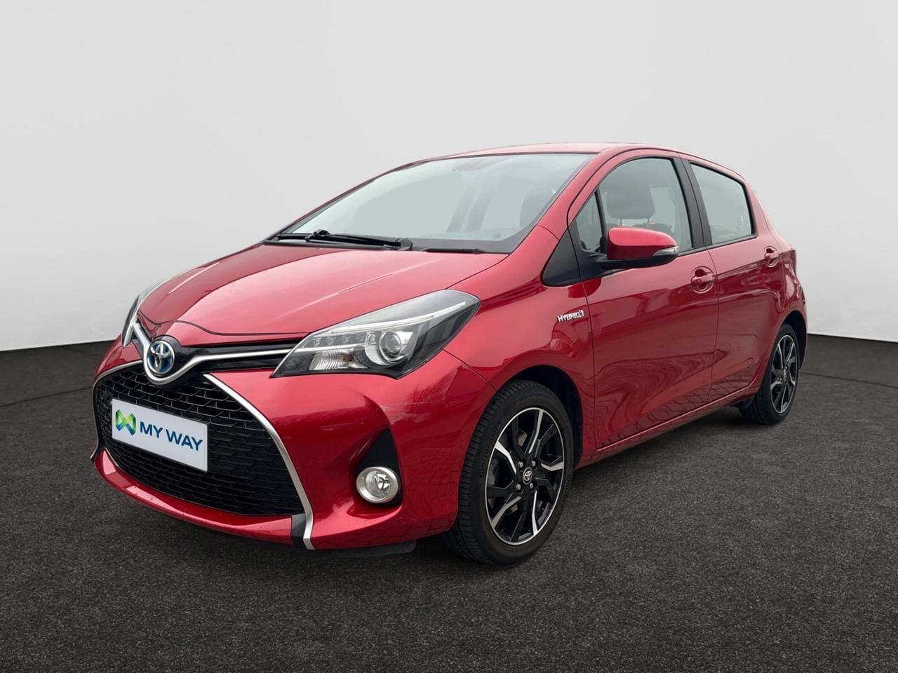 TOYOTA Yaris Hybrid (HEV)