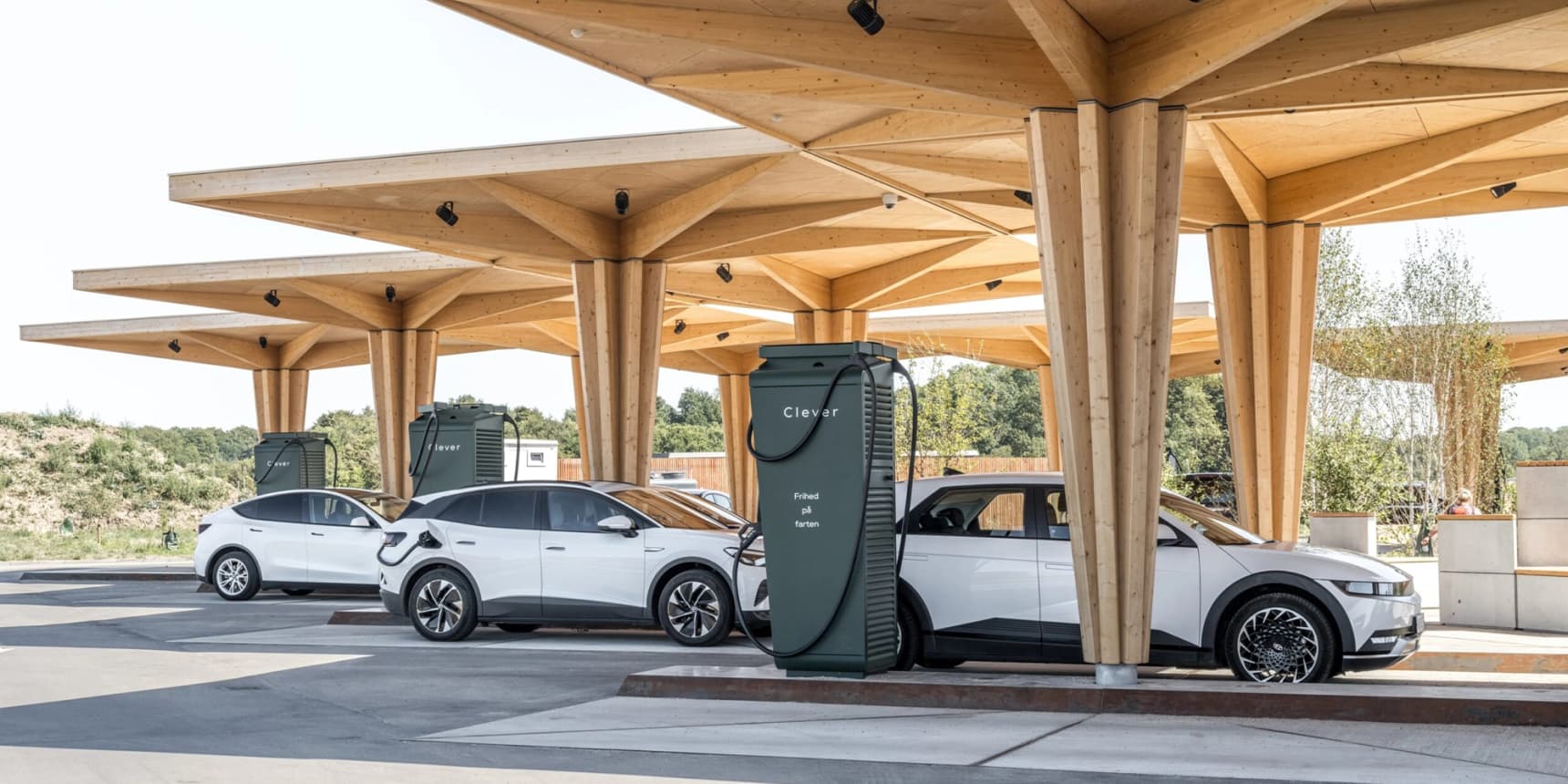 Denmark_s_EV_Revolution-_Over_94_of_Private_Car_Buyers_Now_Choose_Electric