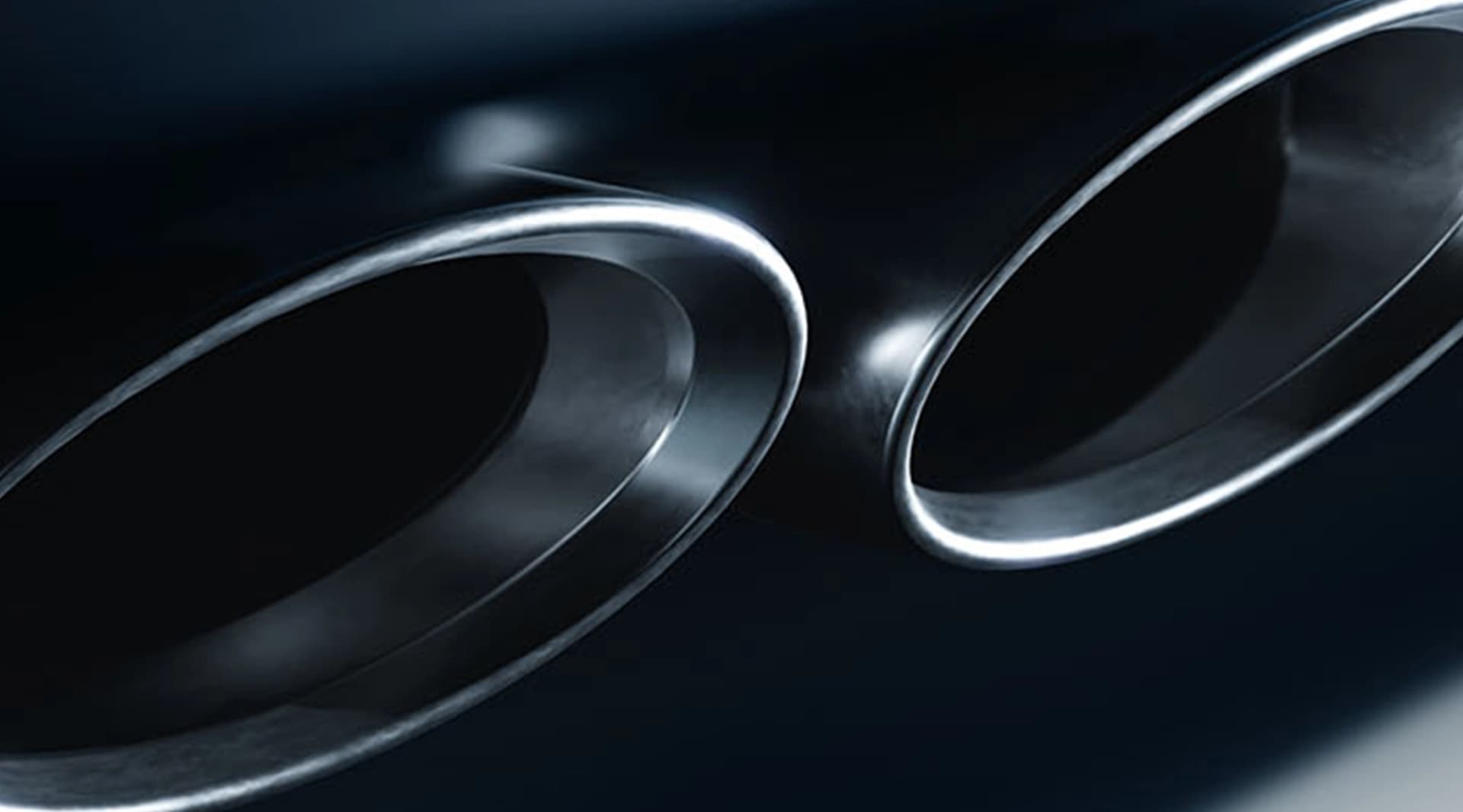 BMW ALPINA is back and it starts at the very top