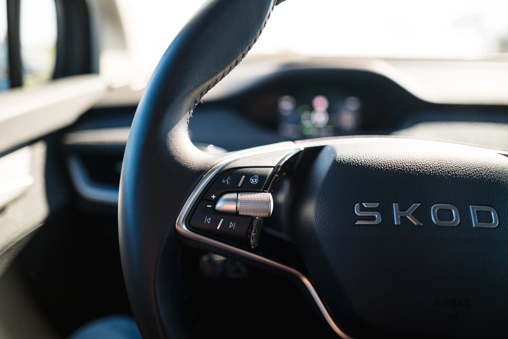 Skoda_Elroq_AutoNext_Review_85_Corporate_Exterior_Interior_Wallpaper_HD