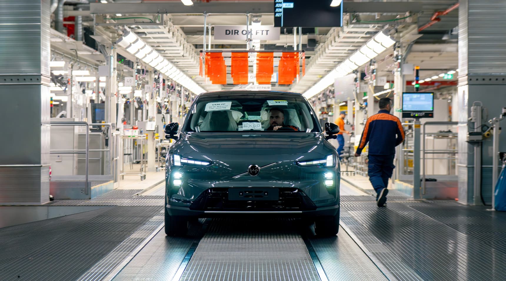 Volvo EX60 enters production, the electric XC60 moment Europe has been waiting for