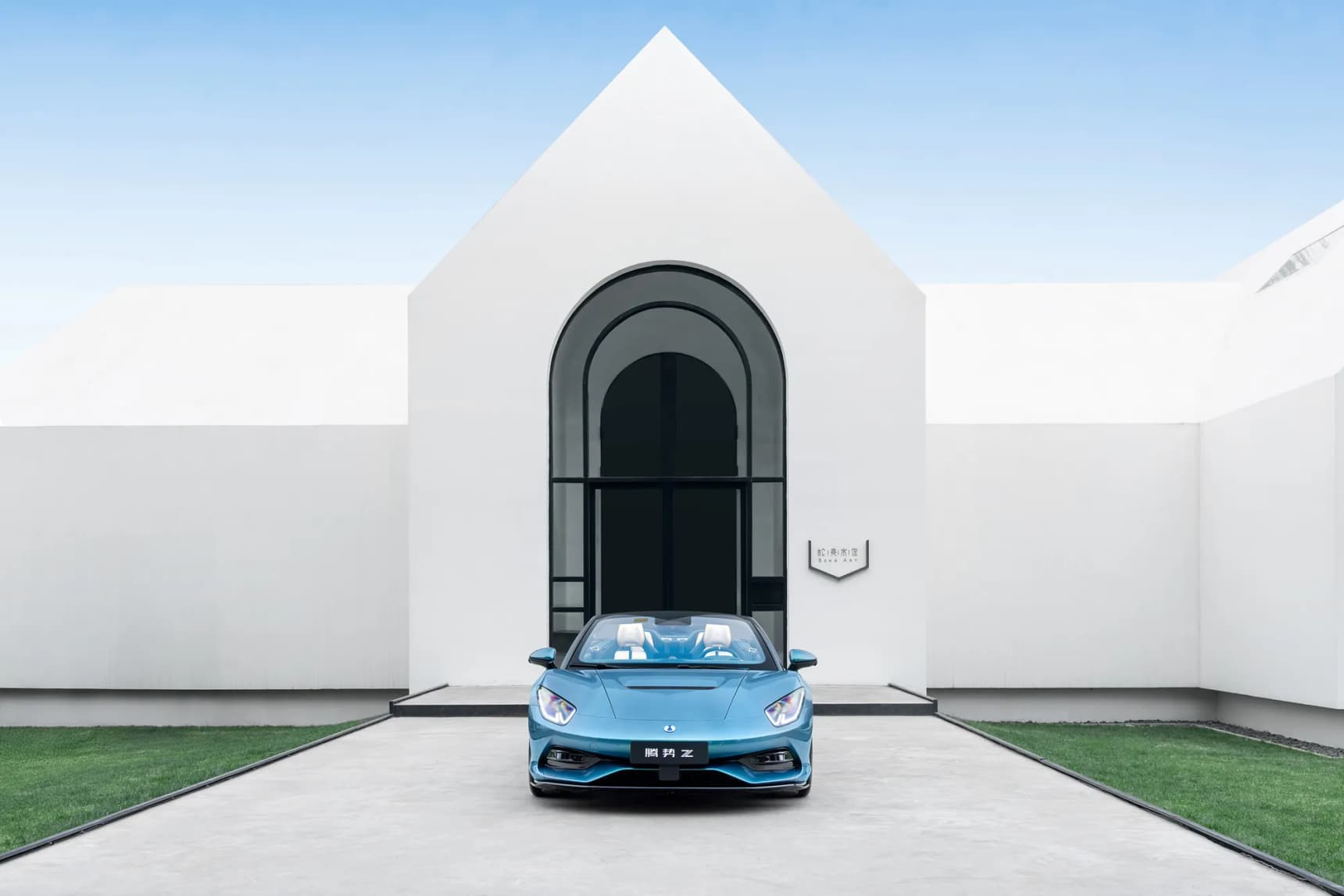 BYD Denza Z is here, China’s 1,000+ hp electric drop-top is targeting Europe’s elite