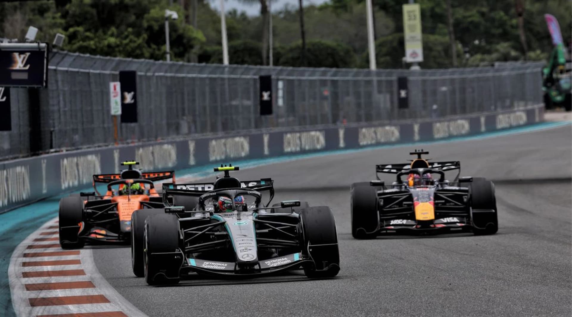 Formula 1 could bring back V8 engines and the timing says everything