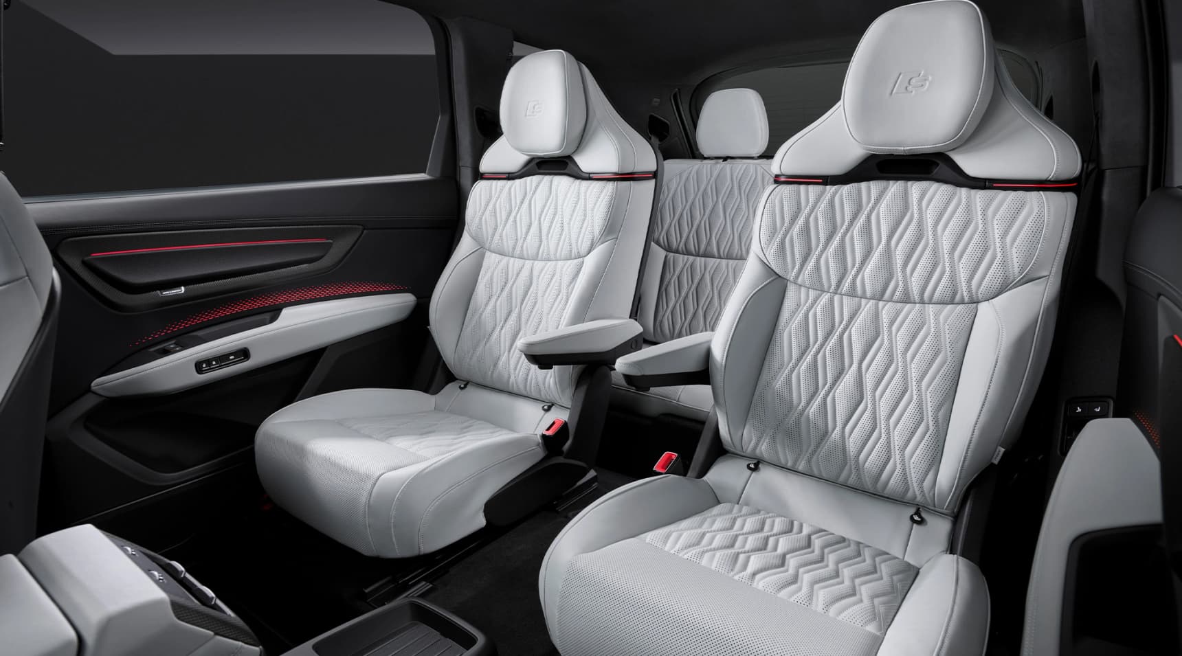 Audi Q9 interior first look, Ingolstadt finally enters the GLS and X7 territory
