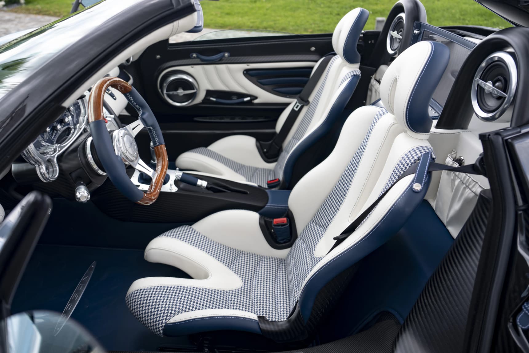 Pagani Zonda Cervino: the Zonda refuses to die, and somehow still gets better