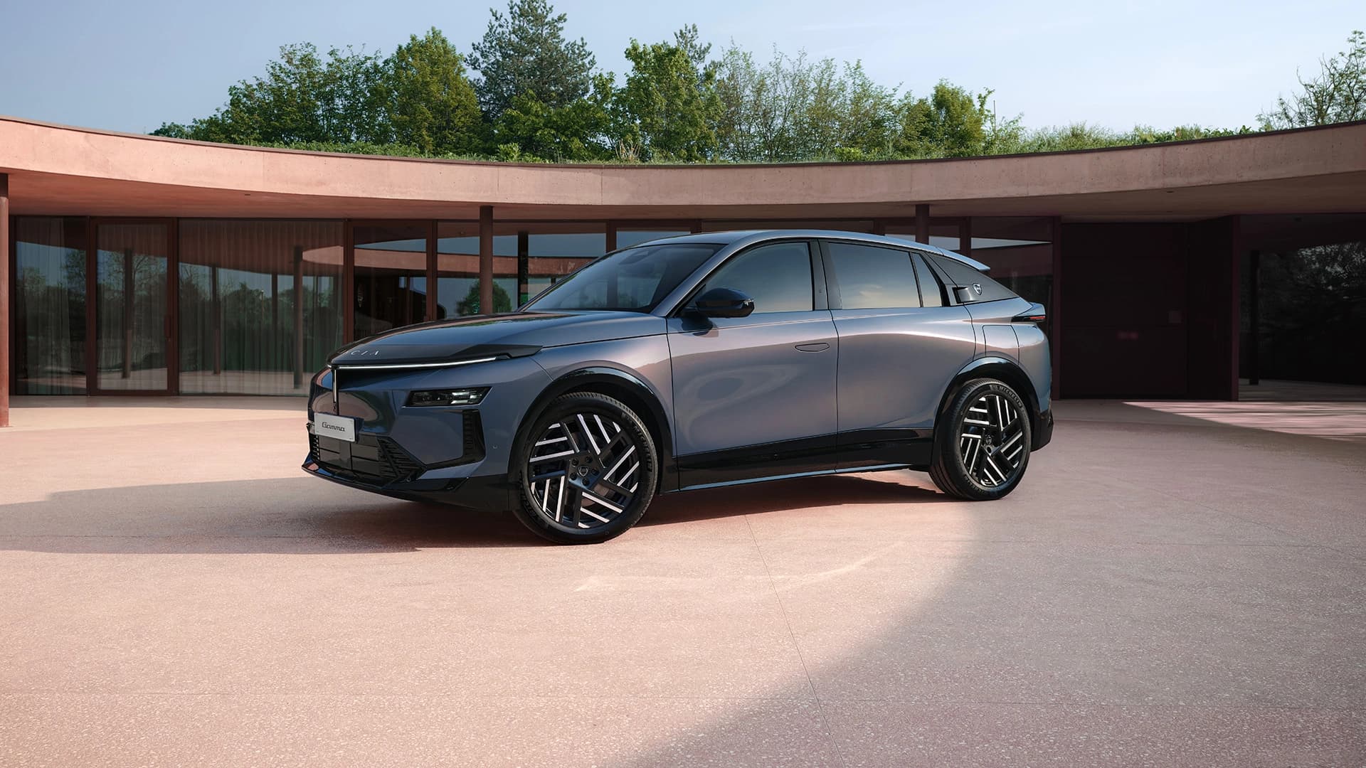 New Lancia Gamma revealed with up to 375 hp and 740 km range