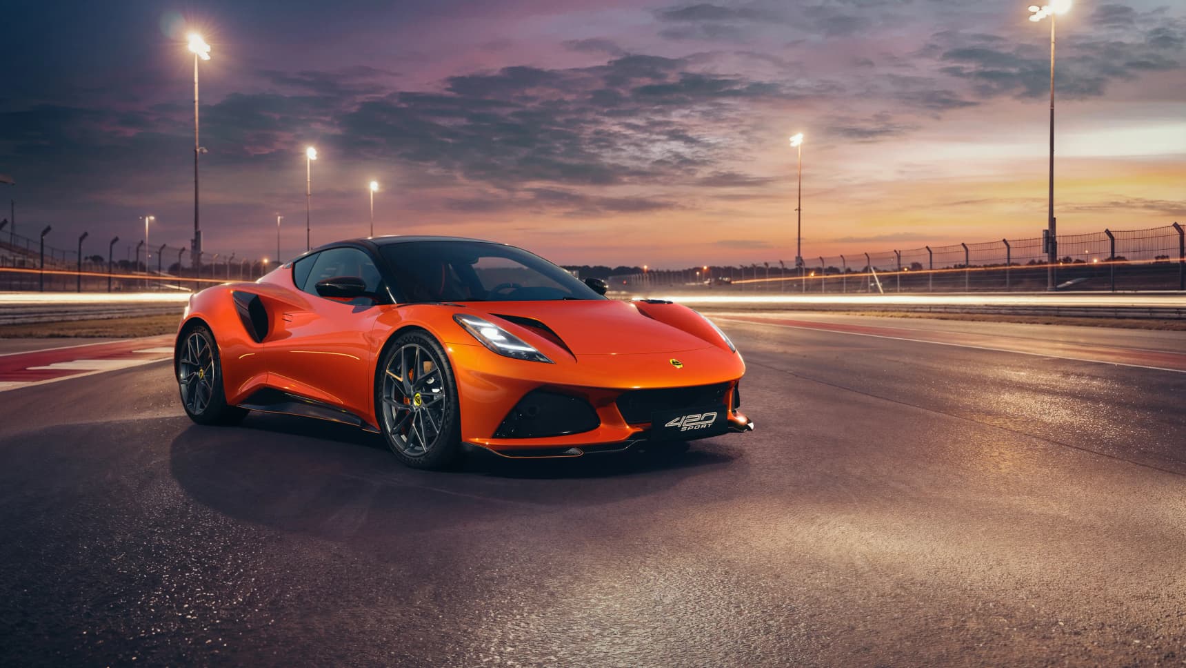 Lotus Emira 420 Sport revealed with 420 PS and removable roof
