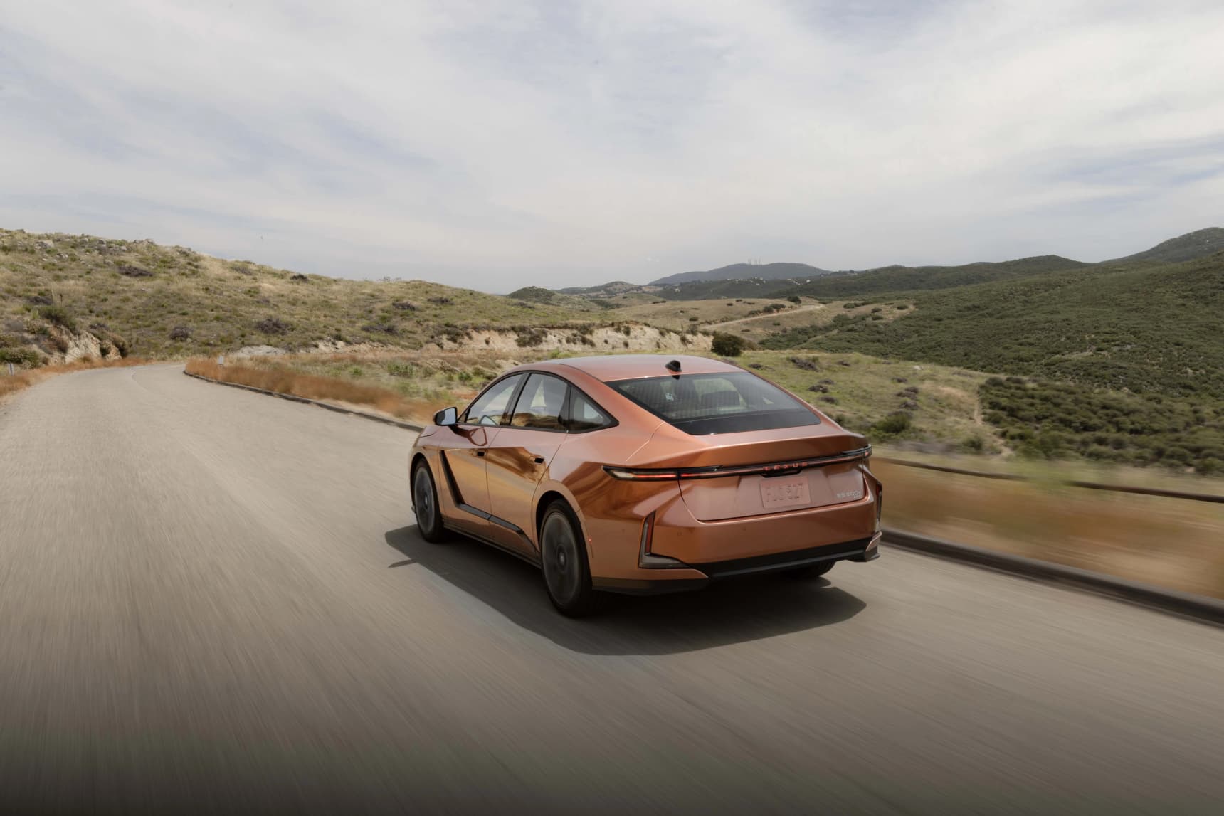 New Lexus ES 2026 revealed with electric and hybrid powertrains