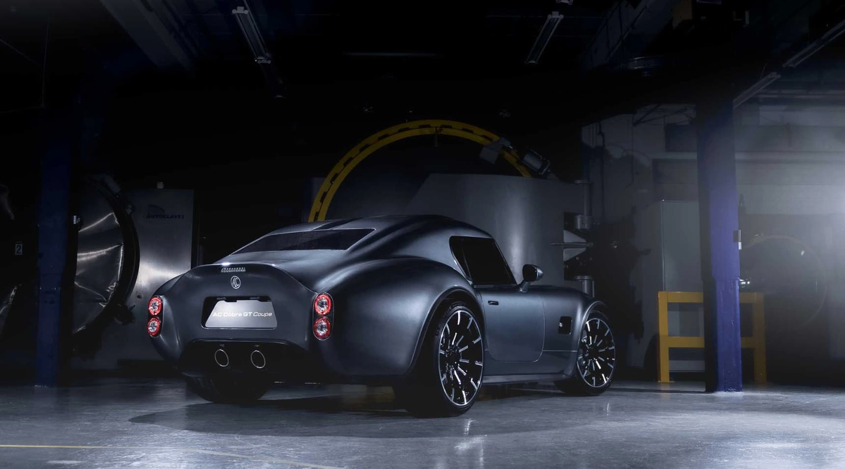 AC Cobra GT Coupé revealed with V8 power and 730 hp