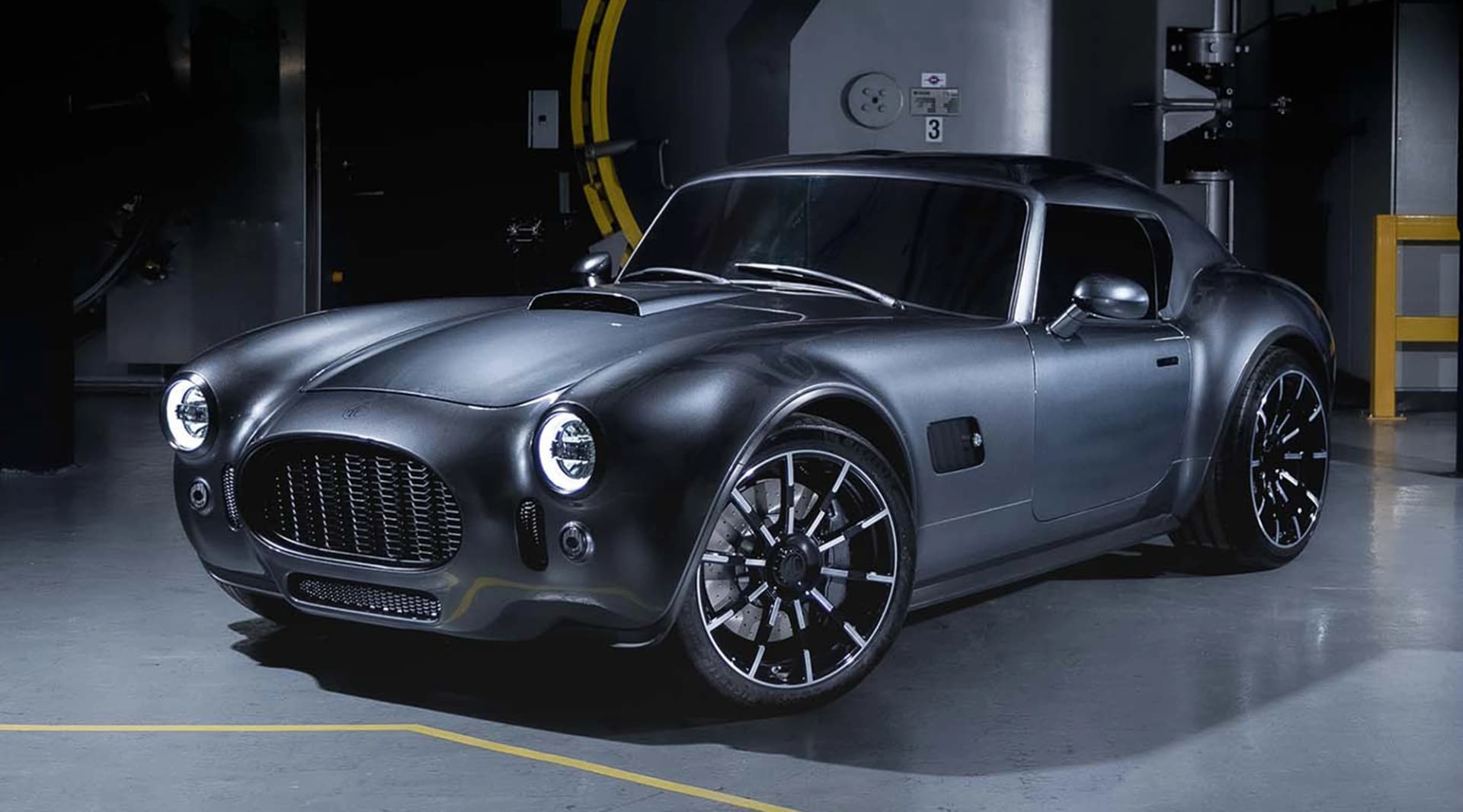 AC Cobra GT Coupé revealed with V8 power and 730 hp