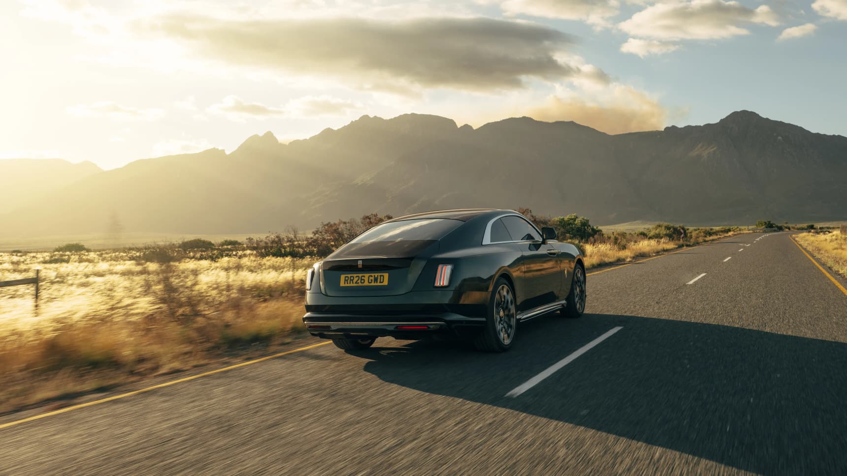 Rolls-Royce Spectre Series II revealed with 628 km range