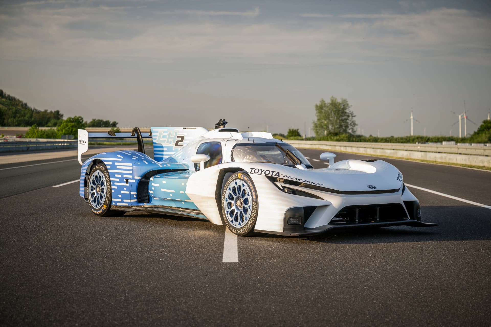 Liquid Hydrogen Comes to Le Mans with the Toyota TR LH2 Racing Prototype